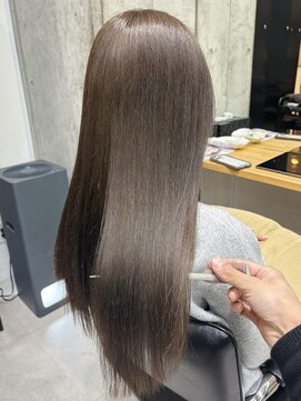 ディーエックス ウエスト(Dxxxx WEST) 透明感カラー顔周りカット/レイヤーカット/イルミナカラー