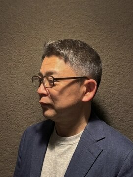 ヤスムラ(YASUMURA) 春におすすめビジネスマンショートスタイル【西宮北口/理容室】