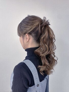 銀座新橋着付けヘアセットサロン［N］ 華やかふわふわポニーテール/結婚式/ヘアセット/銀座/新橋