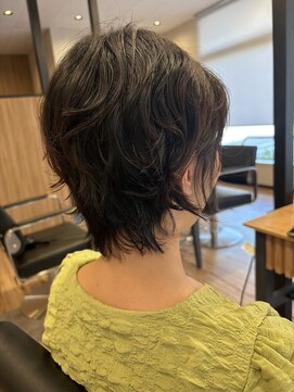 イロ バイ マグ(IRO by Mag) 軽やかショートパーマ