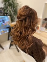 ハーフアップ