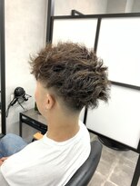 バダス(Badass)&nbsp;フェード×ツイストパーマ