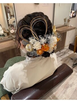 トハユ(TOHAYU) ヘアアレンジ