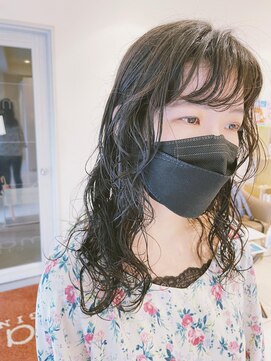 マージュ ギンザ(marju GINZA) ロングパーマ コテ巻き風パーマ ゆるふわパーマ