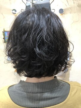 カミザイク 万里(kamizaiku BANRI) 軽やかグラボブパーマ