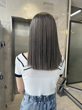 リリー(Lilley) 【lilley 高田彩乃】韓国☆ブリーチグレージュ(福岡/天神)