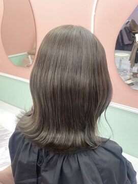 ガーランド(Girland) 【girland】オリーブカラー　韓国風/レイヤーカット