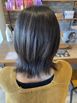 サラ(sarah) レイヤーボブ