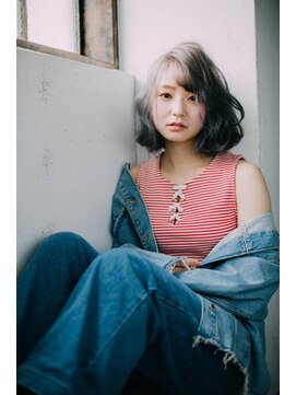 ソアンバイポッシュ(SOIN by posh) 【soin 両国】ロブ×ブリーチありWカラー