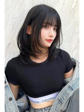 ランズ(LANDS) ミディアム　レイヤーカット 【韓国ヘア 大阪 梅田】