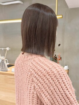 ローレン(LOREN) ミルクティーベージュぷつっとボブケアブリーチ 梅田