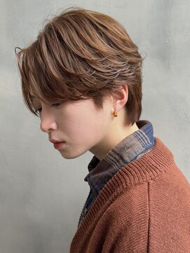 アリエッタ(aRietta) センターパート/ニュアンスパーマ/カルマパーマ/アッシュ