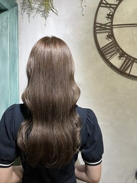 ニコ(nico...) シアーベージュ