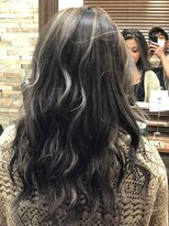 ハサミバイアトリエナガノ 千葉(8sami by atelier nagano) デザインカラー/レイヤーカット/ウエットヘア/オリーブベージュ