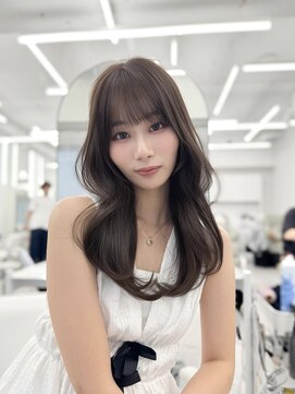 アマトウキョウスマートサロン(AMA TOKYO×Smart Salon) 韓国ヘア　2wayバング  レイヤーカット くびれヘア  顔周り
