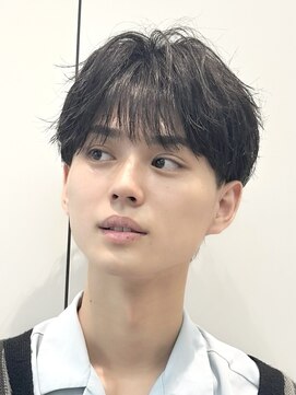 アビーファイブ(ABBEY 5) シースルーシースルーバングマッシュセンターパートメンズカット