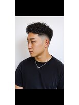 エミヲ メンズサロン 石川町(emiwo MENS SALON)&nbsp;ショートパーマ×スキンフェード