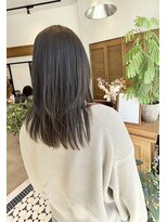 シアン 綱島店(CYAN)&nbsp;大人抜け感くびれミディアム×春のナチュラルアッシュ