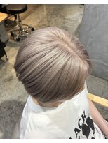 メゾンウィット(Maison Wit)&nbsp;ホワイトシルバー