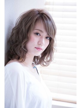 フェイス 伊勢原(FACE。) 外国人風　ハイトーン