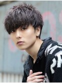 スパイラルパーマショートレイヤーソフトツーブロックマッシュ