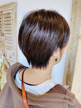 アストレアバイセレーネ(ASTRAEA by Selene) エフォートレスショート