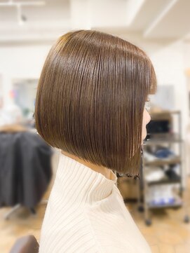 アンジュ ラヴィ(Ange Lavie) 20代30代40代マロンベージュ髪質改善ミニボブ ke0001