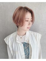 ベル(VELU)&nbsp;ショートヘア×ピンクカラー