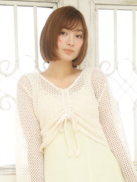 フーチー クーチー ヘッド ショップ 曽根本店(FUCHI KUCHI head shop) 顔周りレイヤーボブ