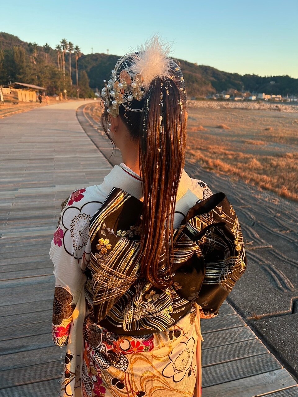 ヘアセット 成人式 卒業式 担当近森：L196668160｜ジィップクリニカ