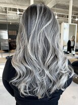 オリ(‘Oli)&nbsp;ホワイトバレイヤージュ