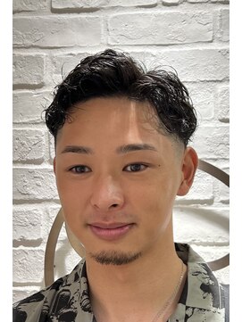 ヨシザワインク プレミアム 横浜 桜木町店(YOSHIZAWA Inc. PREMIUM) ツーブロック束感ショートバーバー七三