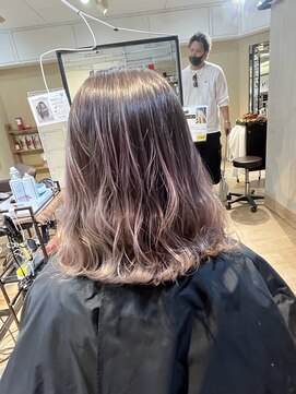 ウェーブ(WAVE) ピンクグラデーション/ハイトーン