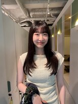 ムーム(Momb)&nbsp;レイヤーカット