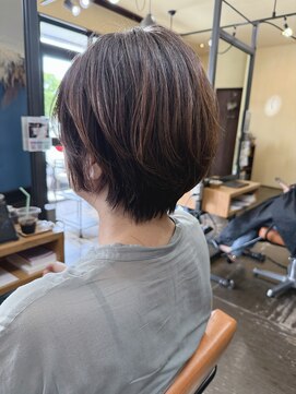 ワラティク(WARATI C) ショートボブ