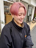 ザレミー(THE REMMY)&nbsp;刈り上げハンサムショート/ピンクベージュ/ハイトーンカラー