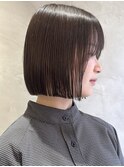 20代30代切りっぱなしボブタッセルボブ顔周りレイヤーオリーブ