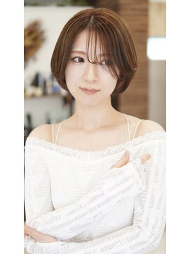 ルヴェール 茜部店(LeVert) ひし形ショートボブ