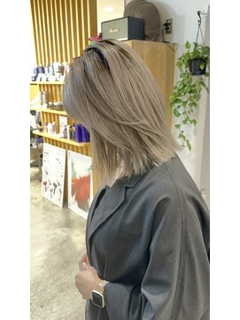 ハイク(HYKE) グレージュバレイヤージュ×顔まわりレイヤー