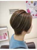 後頭部美シルエットショート☆