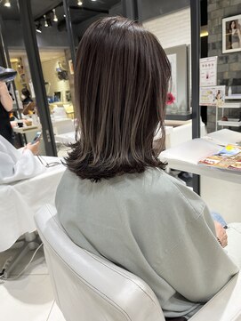 ゼンコー キチジョウジ シェール(ZENKO KICHIJOJI chere) ポイントバレイヤージュ/白髪ぼかし/細めハイライト/20代/30代