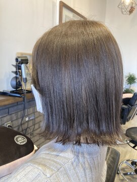 アンベールヘア(unbelle hair) アッシュベージュ