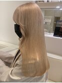 3472シルキーベージュタイトストレート外国人風グラデーション