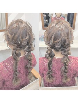 秋葉原コットン ヘアセット専門店 ハーフアップ