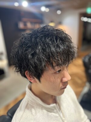 圧倒的な技術力とデザイン性の高さから好感度UP！清潔感のあるモテヘアを実現☆毎朝のスタイリングも楽に！