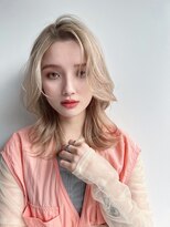 ホスタ 大阪梅田店(fosta) グレージュベージュショートボブショートレイヤーブリーチ学割