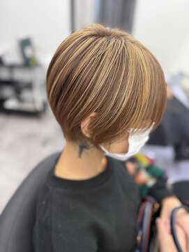 アイスプロドバイブルーム 木更津店(ice prod by bloom) くびれショート【木更津/ショート/韓国/ブリーチ】