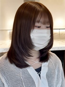 シエル バイ ケンジ 登戸 生田(CIEL by KENJE) ミディアムレイヤーカット韓国ヘア20代小顔顔周り