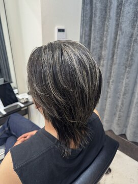 サロンワン(Salon1) ウルフ