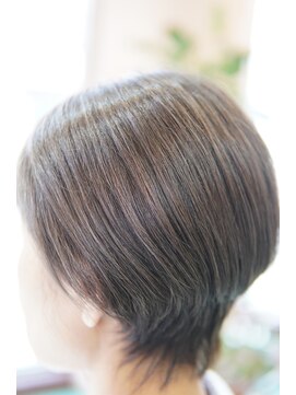 ネス(NESS) ハイライトの入ったイルミナヌードカラー7